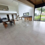 Casa à venda com 4 suítes no condomínio Park Lane, Guarujá - SP