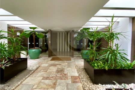 Apartamento para alugar com 3 quartos, sendo 1 suíte, em Jardim Europa, São Paulo, SP