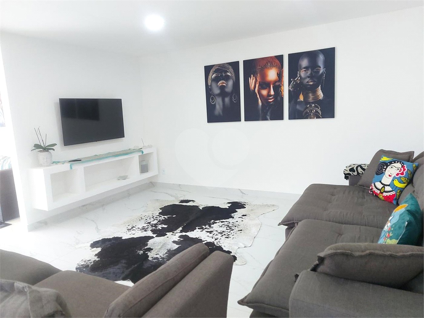 Casa à venda com 4 quartos, sendo 3 suítes, em Albatroz, Armação dos Búzios, RJ