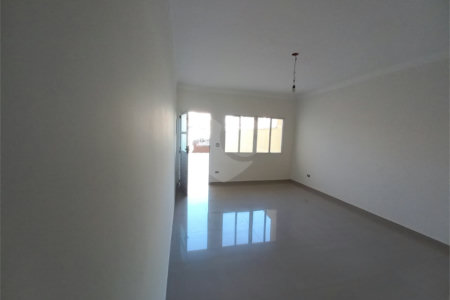 Sobrado à venda com 3 suítes em Vila Gustavo, São Paulo, SP