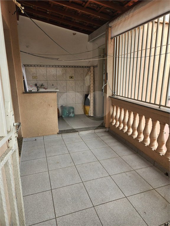 Sobrado à venda com 3 quartos em Vila Dalila, São Paulo, SP