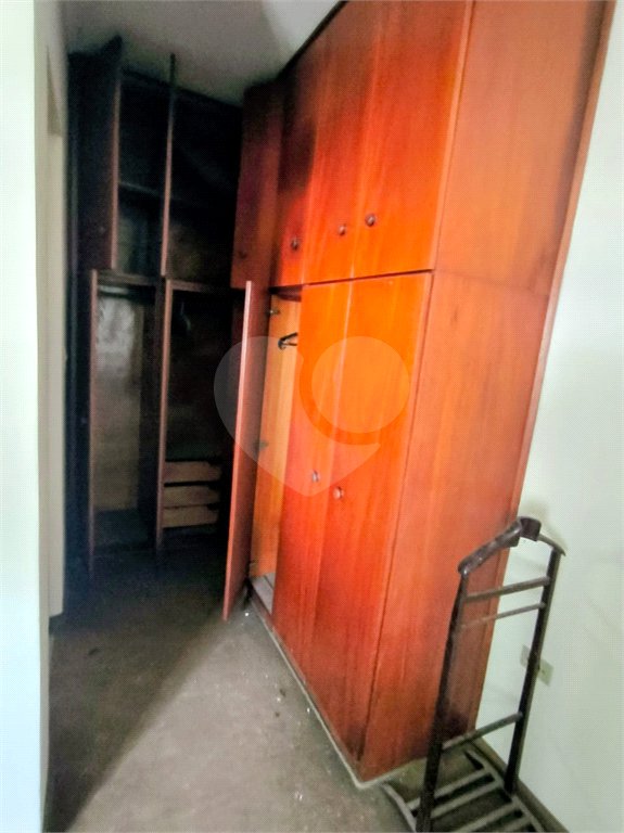 Sobrado à venda com 3 quartos, sendo 1 suíte, em Tremembé, São Paulo, SP