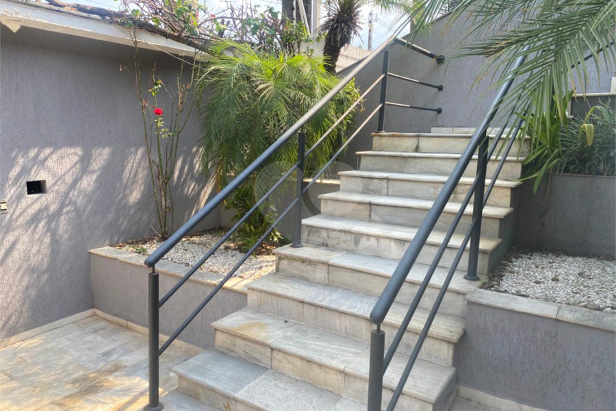 Sobrado à venda ou para alugar com 3 quartos, sendo 1 suíte,  em Parque Mandaqui, São Paulo, SP