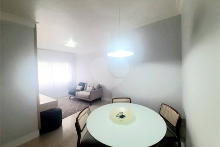 Apartamento à venda com 3 quartos em Moema, São Paulo, SP