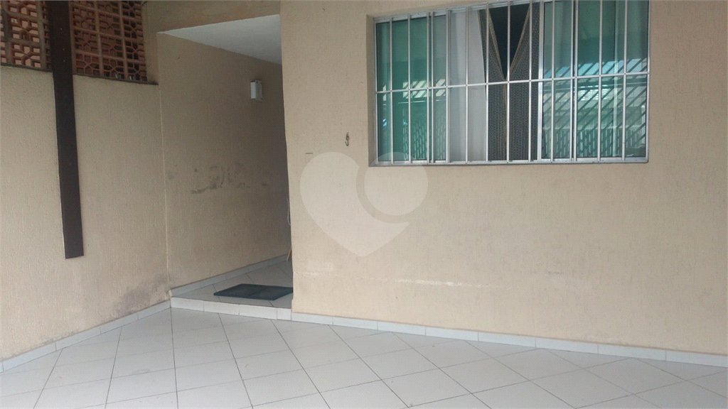 Sobrado à venda com 2 quartos em Tremembé, São Paulo, SP