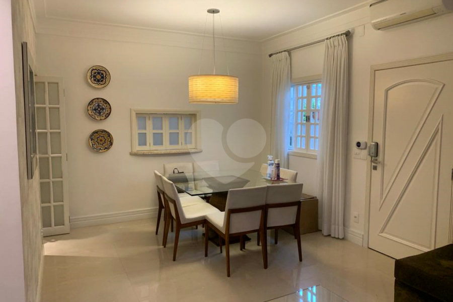 Casa Térrea à venda com 3 quartos, sendo 2 suítes,  em Tucuruvi, São Paulo, SP