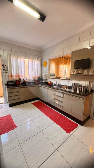 Casa à venda com 3 quartos, sendo 1 suíte,  em Mogi Moderno, Mogi das Cruzes, SP