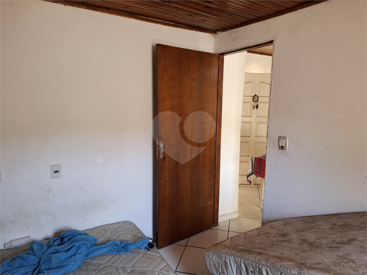 Casa à venda com 2 quartos em Parque Manchester, Sorocaba, SP