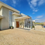 Casa à venda ou para alugar com 4 suítes no condomínio Residencial Jardim Primavera, Louveira - SP