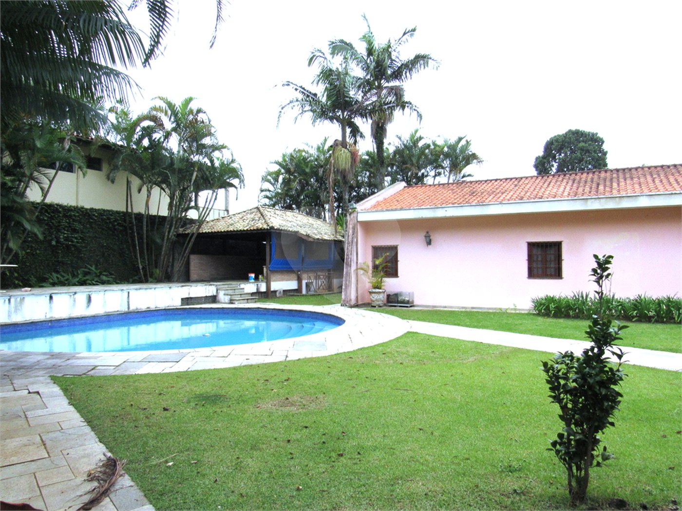 Casa à venda com 3 suítes em Alto da Boa Vista, São Paulo, SP