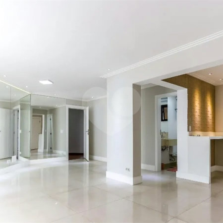 Apartamento à venda com 3 suítes em Vila Maria, São Paulo, SP