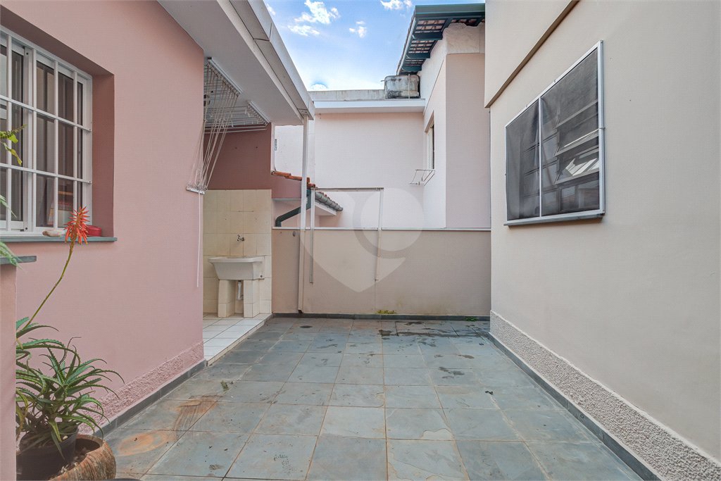 Sobrado à venda com 3 quartos, sendo 1 suíte, em Jardim Petrópolis, São Paulo, SP