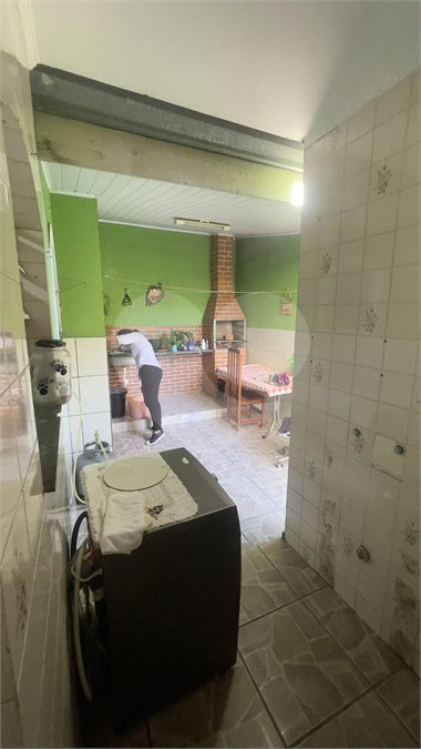 Sobrado à venda com 3 suítes em Jardim Ester Yolanda, São Paulo, SP