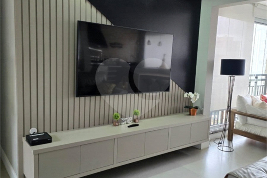 Apartamento à venda com 3 quartos, sendo 1 suíte, em Morumbi, São Paulo, SP