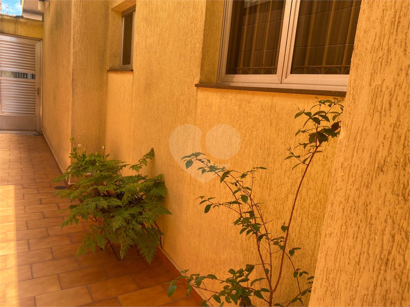 Casa à venda com 2 quartos, sendo 1 suíte, em Vila Rosália, Guarulhos, SP
