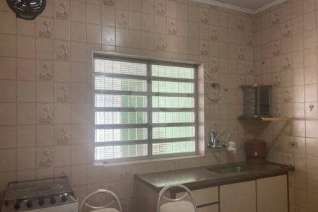 Casa à venda com 3 quartos em Vila Ipojuca, São Paulo, SP