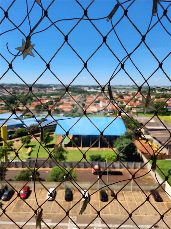 Apartamento à venda com 3 quartos, sendo 1 suíte, em Jardim dos Manacás, Araraquara, SP