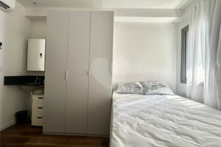 Apartamento à venda com 1 quarto em Brooklin, São Paulo, SP