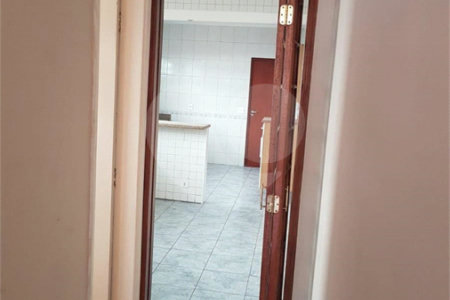 Sobrado à venda com 3 quartos, sendo 1 suíte, em Cidade Vargas, São Paulo, SP