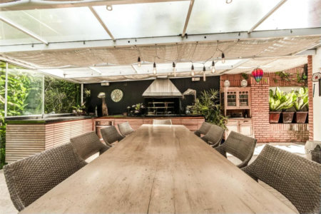 Casa de Vila à venda com 5 quartos, sendo 4 suítes, em Jardim Morumbi, São Paulo, SP