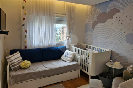 Apartamento à venda com 3 suítes em Vila Suzana, São Paulo, SP