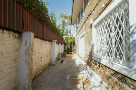 Sobrado à venda com 4 quartos, sendo 2 suítes, em Vila Madalena, São Paulo, SP