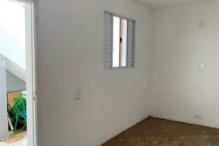 Sobrado à venda com 3 quartos em Vila Progredior, São Paulo, SP
