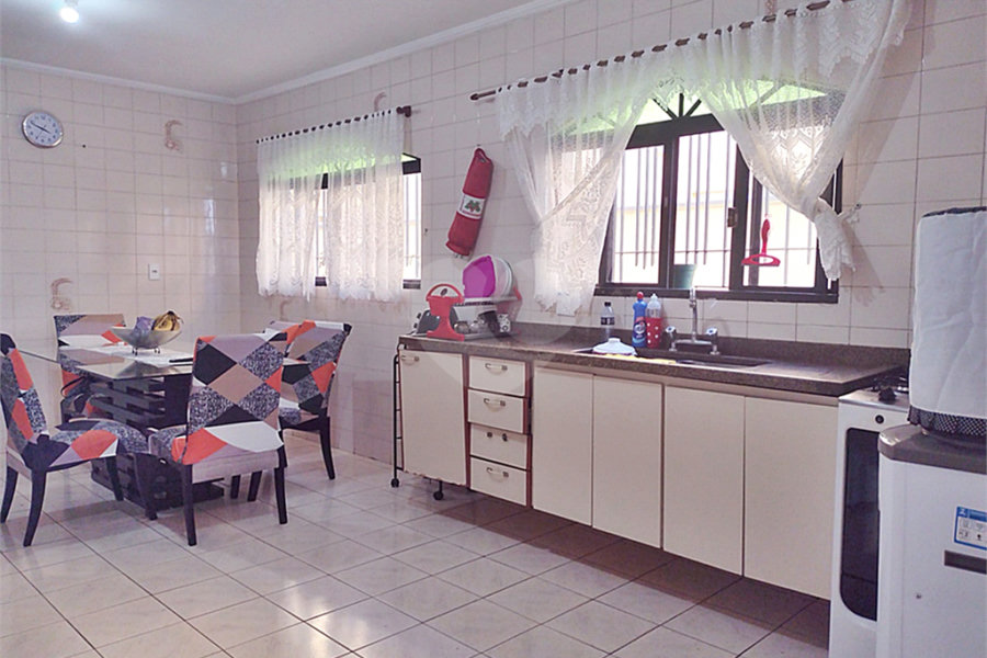 Sobrado à venda com 3 quartos, sendo 1 suíte,  em Vila Maria, São Paulo, SP