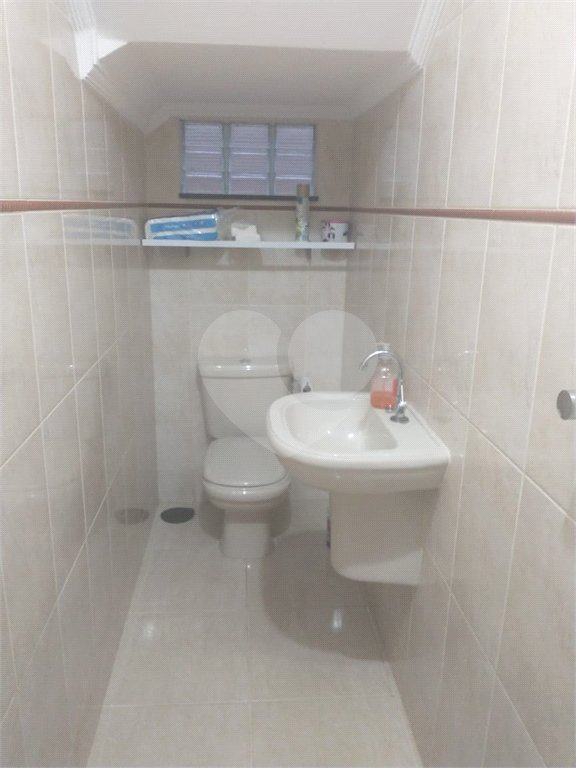 Sobrado à venda com 3 quartos, sendo 1 suíte,  em Jardim Universo, Mogi das Cruzes, SP