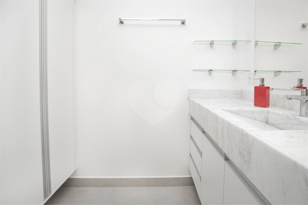 Apartamento à venda com 3 quartos, sendo 1 suíte, em Perdizes, São Paulo, SP