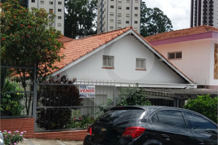 Casa Térrea à venda com 3 quartos, sendo 1 suíte, em Água Fria, São Paulo, SP