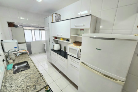 Apartamento com 2 dormitórios à venda, 86 m² por R$ 639.000,00 - Gonzaga - Santos/SP