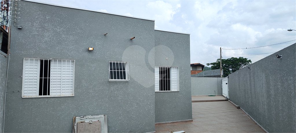 Casa Térrea à venda com 3 quartos, sendo 2 suítes, em Jardim Jaraguá, Atibaia, SP