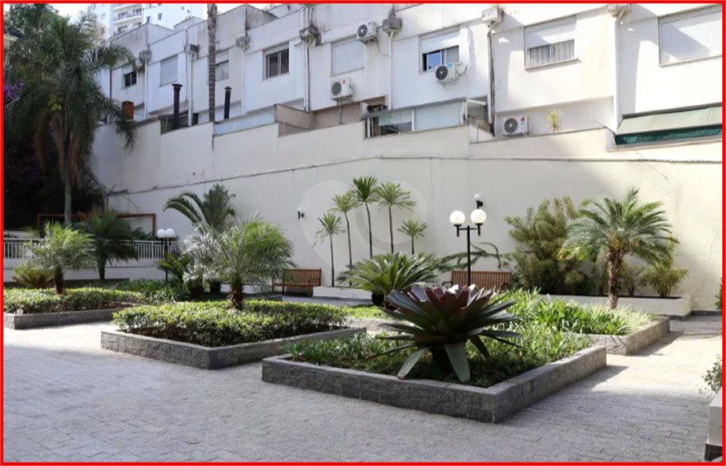 Apartamento à venda com 2 suítes em Real Parque, São Paulo, SP