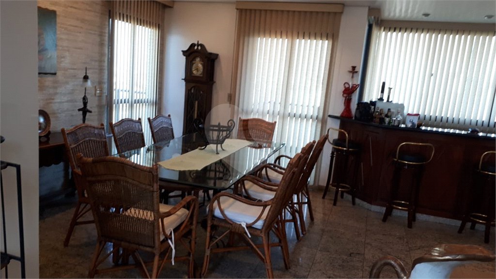 Cobertura à venda com 4 quartos, sendo 3 suítes, em Santana, São Paulo, SP