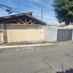 Sobrado à venda com 3 quartos, sendo 1 suíte, em Campo Grande, São Paulo, SP
