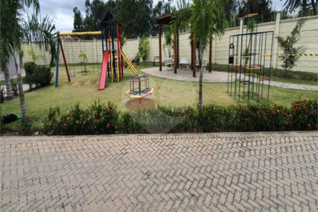 Casa à venda com 3 suítes no condomínio Portal dos Ipês, Indaiatuba - SP