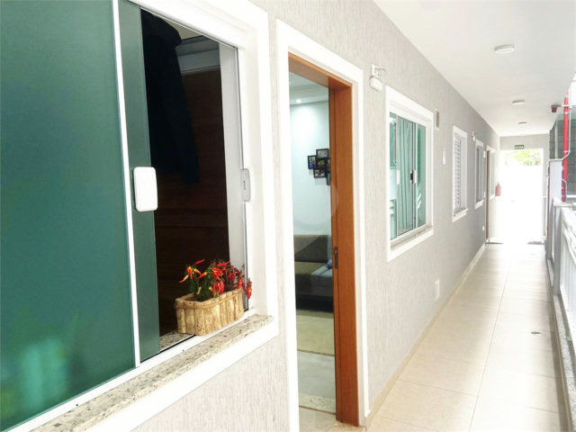 Casa à venda com 2 quartos no condomínio Guganis, São Paulo - SP