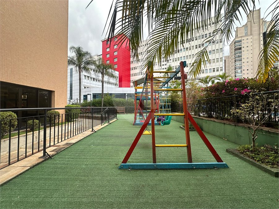 Apartamento à venda com 4 quartos, sendo 2 suítes, em Santana, São Paulo, SP