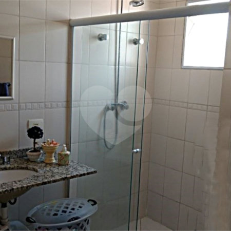 Casa à venda com 3 quartos, sendo 1 suíte,  no condomínio Residencial Água Fria, São Paulo - SP