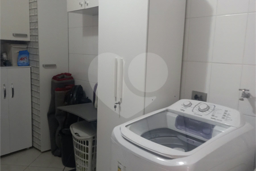 Sobrado à venda com 3 quartos, sendo 1 suíte,  em Tremembé, São Paulo, SP