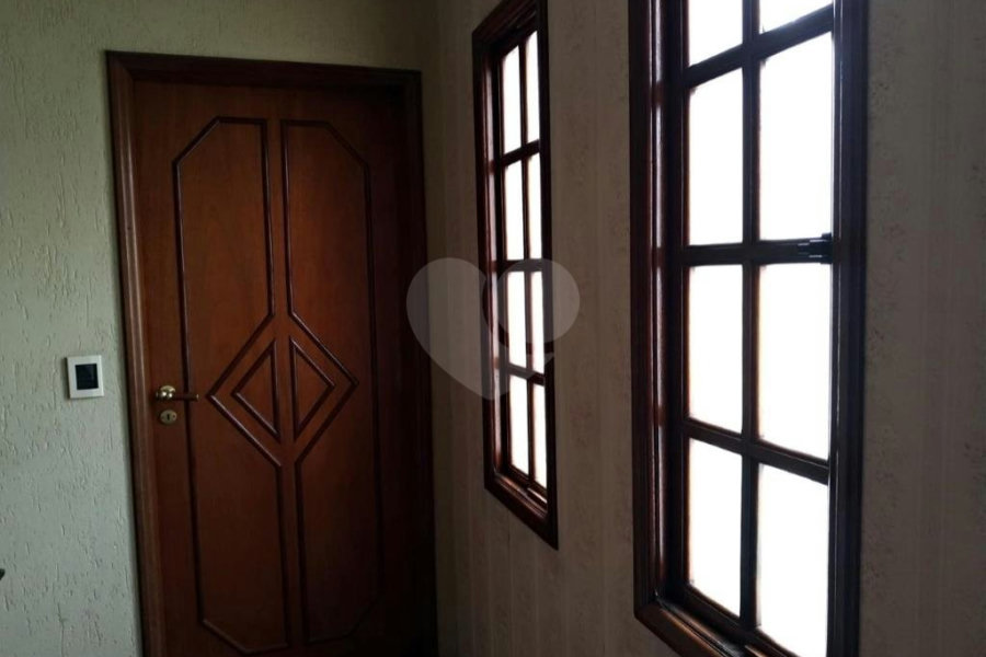 Sobrado à venda com 2 quartos, sendo 1 suíte, em Santa Teresinha, São Paulo, SP