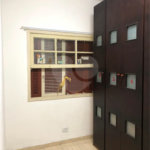 Casa à venda com 4 quartos, sendo 1 suíte,  em Jardim Rosa Maria, São Paulo, SP