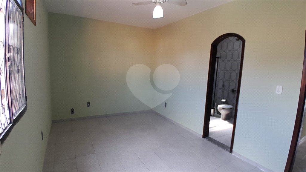 Casa à venda com 3 quartos, sendo 1 suíte, em Campo Grande, Rio de Janeiro, RJ