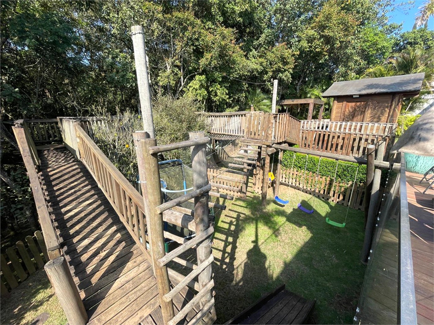 Casa à venda com 4 suítes no condomínio Aruã  Eco Park, Mogi das Cruzes - SP