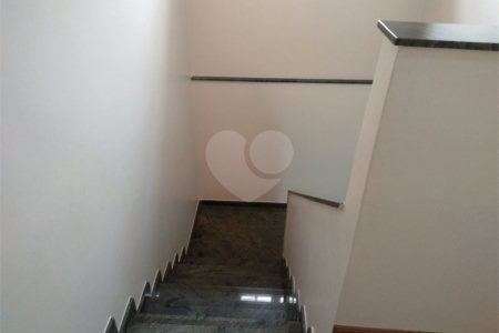 Sobrado à venda com 4 quartos, sendo 2 suítes,  em City Campo Grande, São Paulo, SP