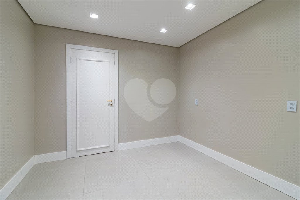 Apartamento à venda com 4 suítes em Vila Sofia, São Paulo, SP
