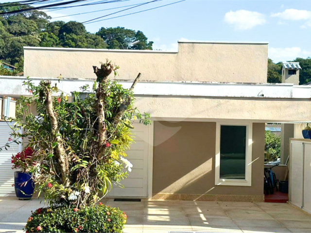 Casa à venda com 3 quartos, sendo 1 suíte,  em Horto Florestal, São Paulo, SP