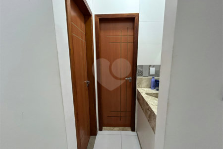 Casa à venda com 2 quartos, sendo 1 suíte, em Baianão, Porto Seguro, BA