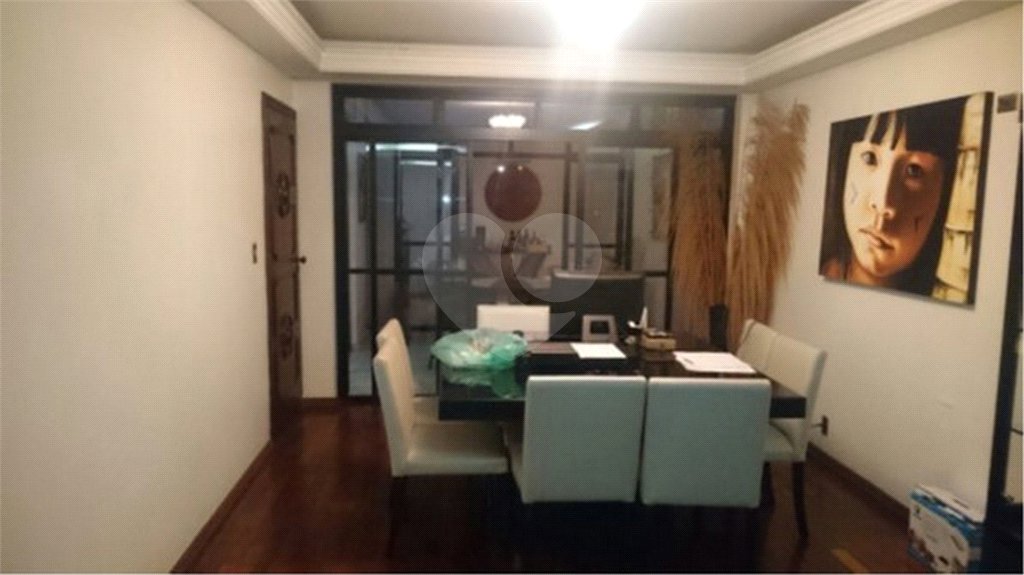 Sobrado à venda com 5 quartos, sendo 2 suítes, em Brooklin Paulista, São Paulo, SP